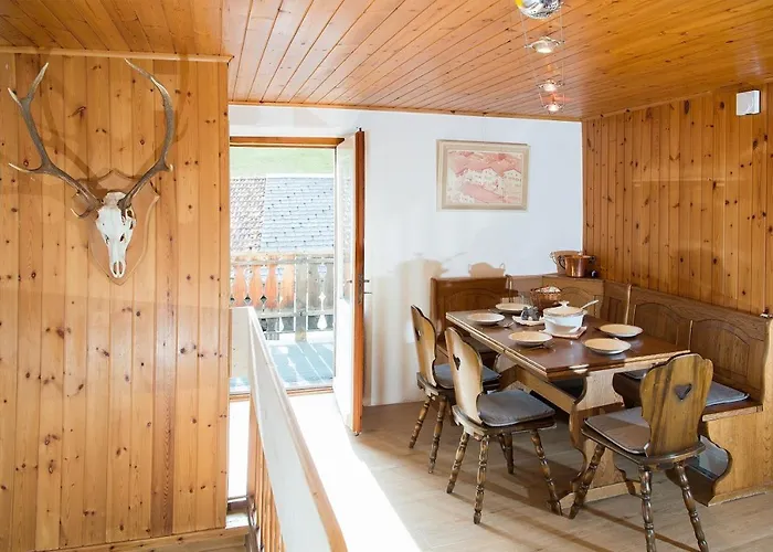 Haus - Davos بيت للعطل Schmitten (Grisons)